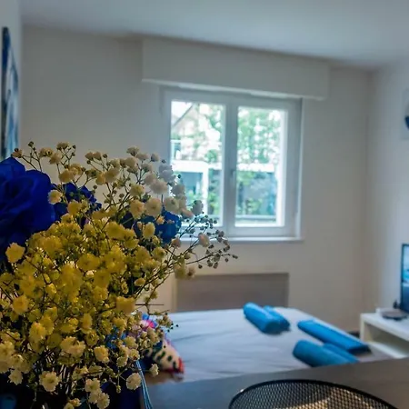 Travel Homes - The Bluefel, 2m Walk Little Venice Lejlighed *