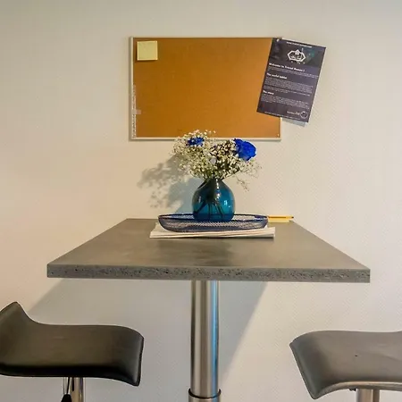 Travel Homes - The Bluefel, 2m Walk Little Venice Lejlighed *